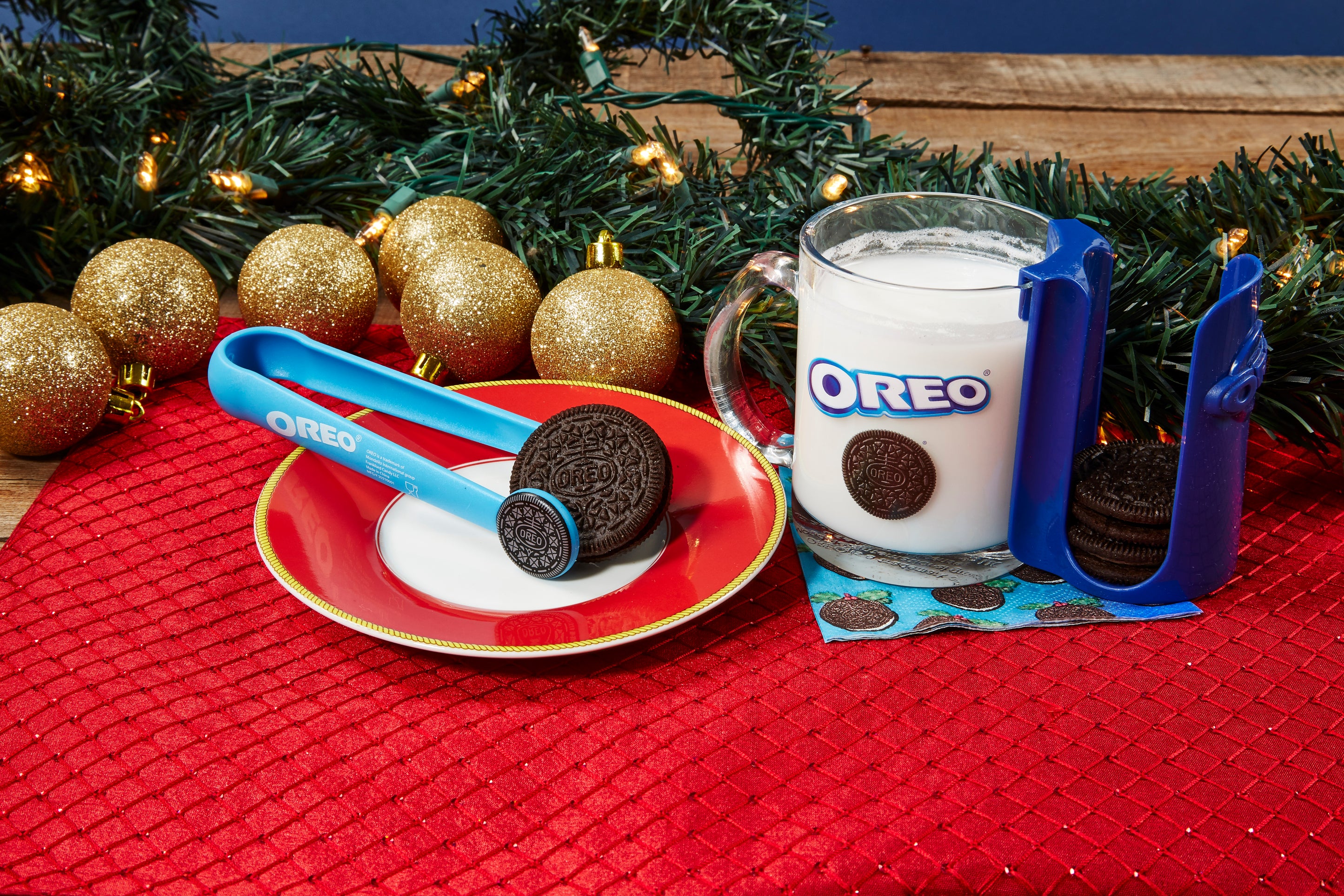 OREO® Ultimate Dunk Set – Frankford Candy